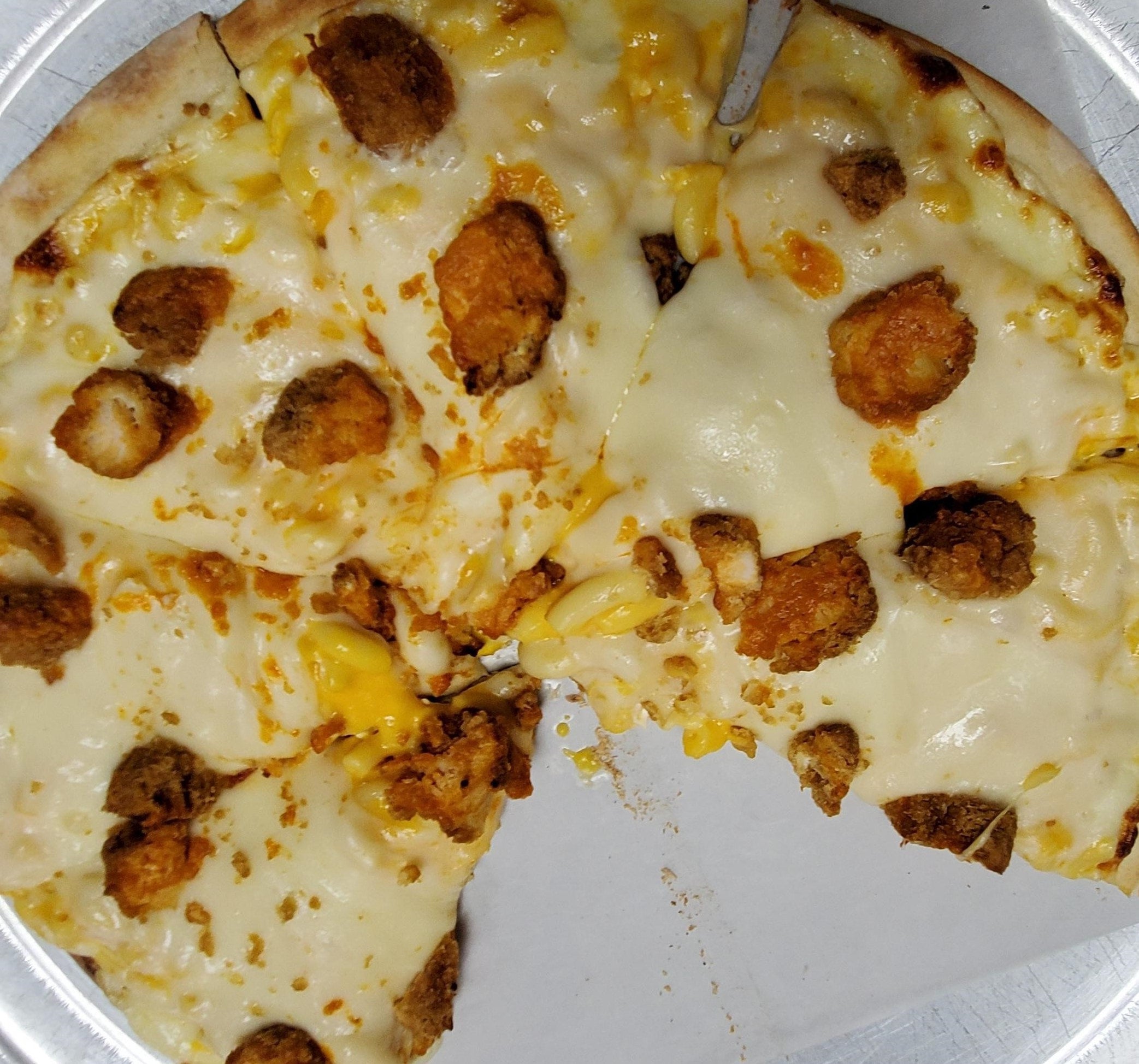 The Lurvey Parthenon Pizzeria